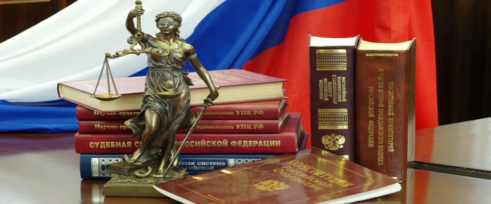 Можно ли вступить в наследство по закону если есть завещание